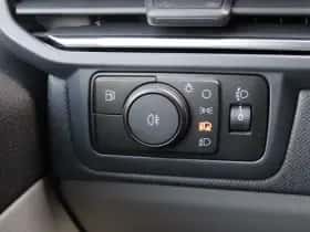 Ford Tourneo Custom (2025) thumbnail 9