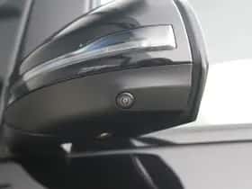 Mercedes-Benz V-Klasse (2019) thumbnail 45