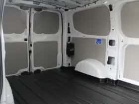 Ford E-Transit Custom (2023) thumbnail 8