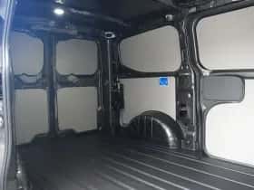 Ford Transit Custom (2023) thumbnail 12