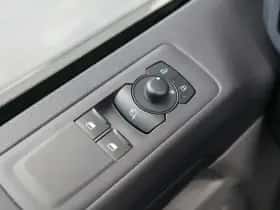 Ford Transit Custom (2023) thumbnail 19