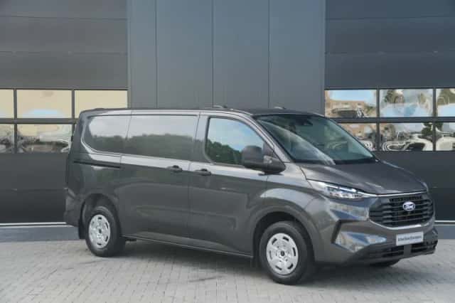 Ford Transit Custom (2023) thumbnail 3