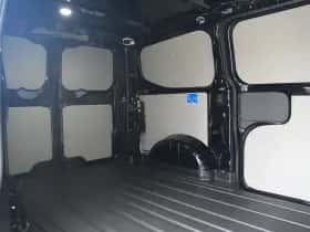 Ford Transit Custom (2023) thumbnail 11