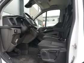 Ford Transit Custom (2019) thumbnail 15