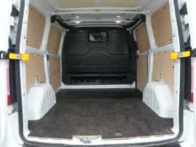 Ford Transit Custom (2019) thumbnail 10