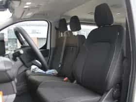 Ford Transit Custom (2023) thumbnail 13