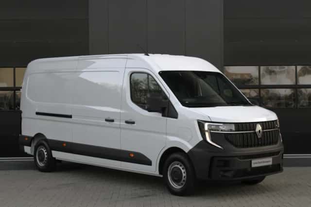 Renault Master (2024) thumbnail 3