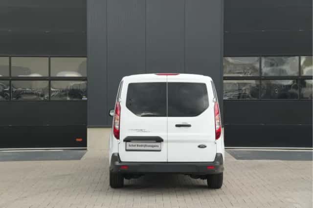 Ford Transit Connect (2024) thumbnail 6