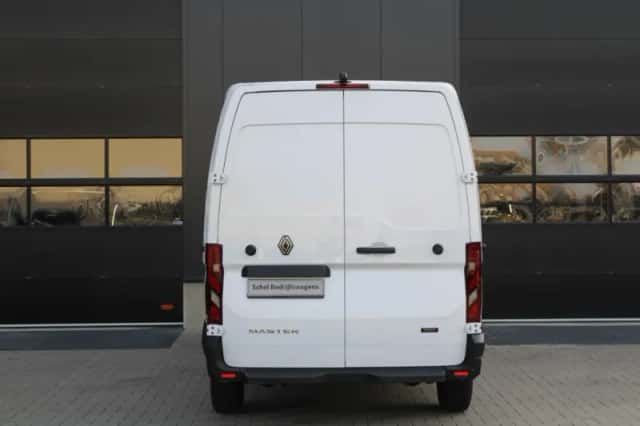Renault Master (2024) thumbnail 6