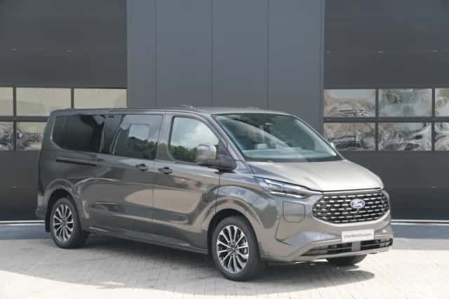 Ford Tourneo Custom (2025) thumbnail 3
