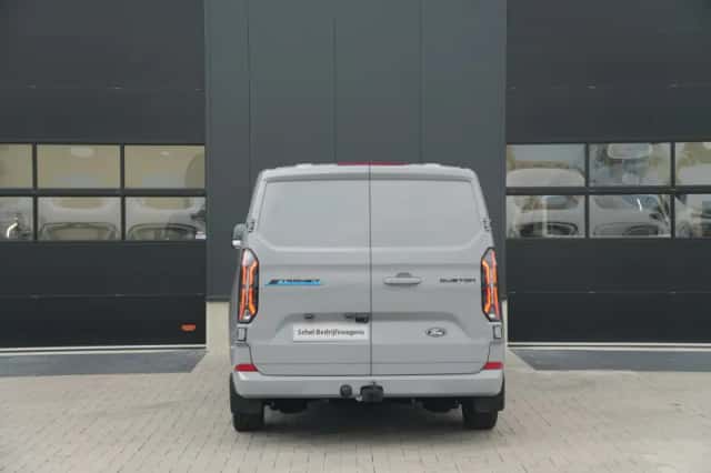 Ford E-Transit Custom (2023) thumbnail 6