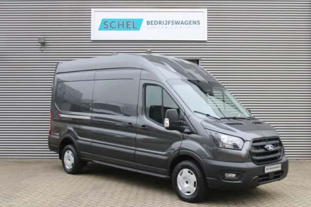 Ford Transit (2023) thumbnail 4