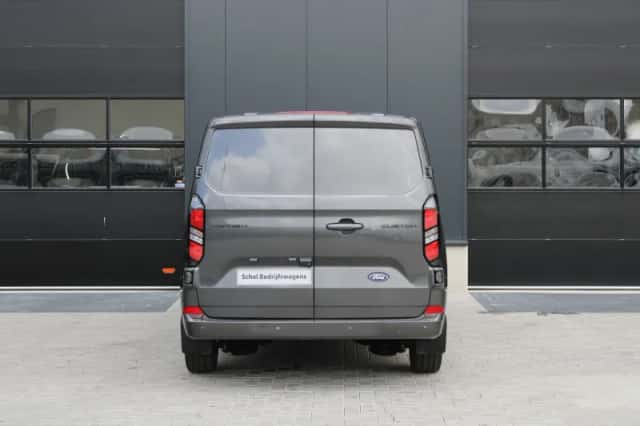 Ford Transit Custom (2023) thumbnail 6
