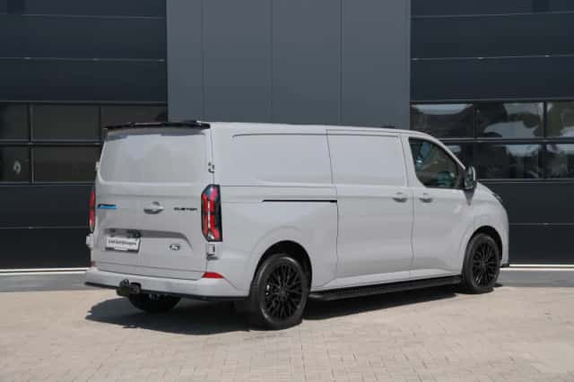 Ford E-Transit Custom (2023) thumbnail 5
