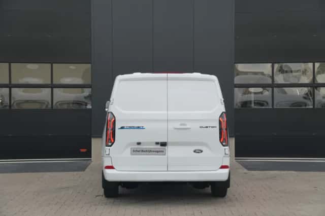 Ford E-Transit Custom (2023) thumbnail 5
