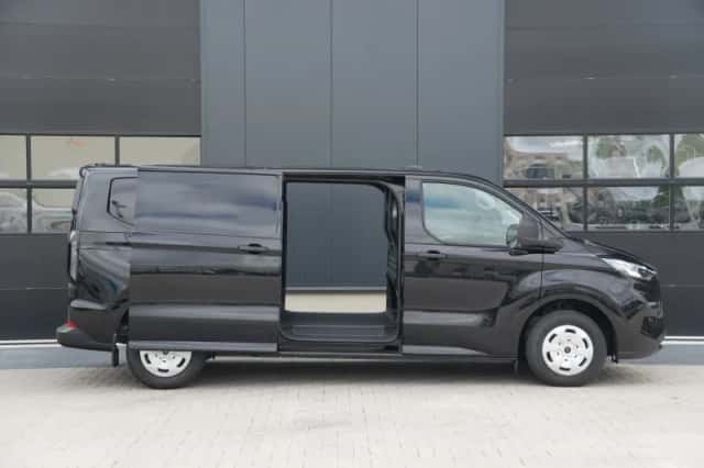 Ford Transit Custom (2023) thumbnail 5