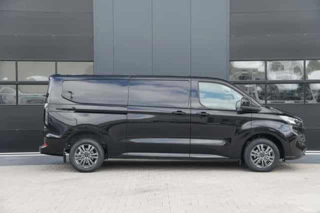 Ford Transit Custom (2023) thumbnail 4