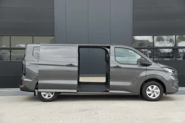 Ford Transit Custom (2023) thumbnail 5