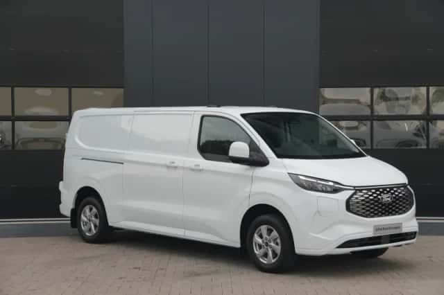 Ford E-Transit Custom (2026) thumbnail 3