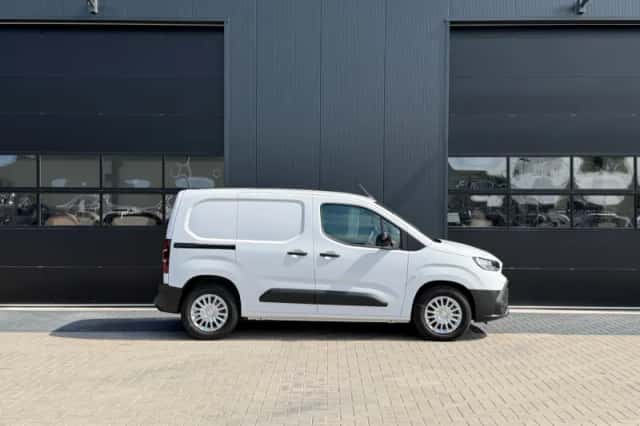 Toyota Proace (2026) thumbnail 5