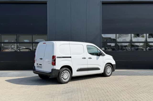 Toyota Proace (2026) thumbnail 6