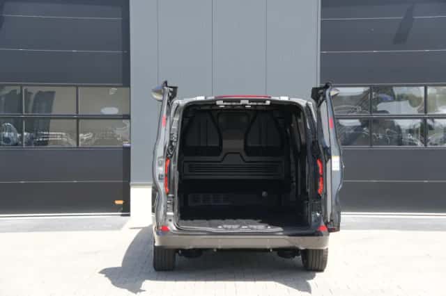 Ford E-Transit Custom (2026) thumbnail 6