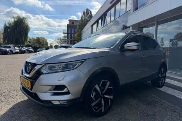 Nissan Qashqai (2021) thumbnail 1