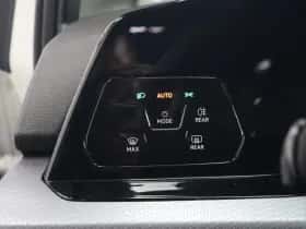 Volkswagen Golf thumbnail 13