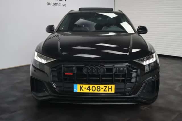 Audi Q8 (2021) thumbnail 5