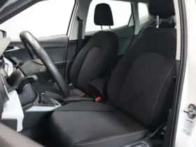 SEAT Arona thumbnail 4