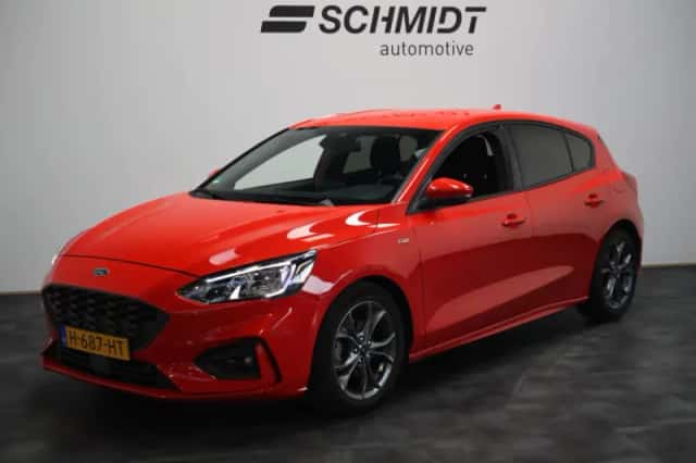 Ford Focus (2020) thumbnail 1