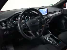 Ford Focus thumbnail 2