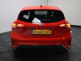 Ford Focus thumbnail 6