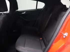 Ford Focus thumbnail 9