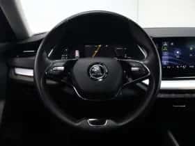 Škoda Octavia thumbnail 19