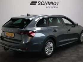 Škoda Octavia thumbnail 3