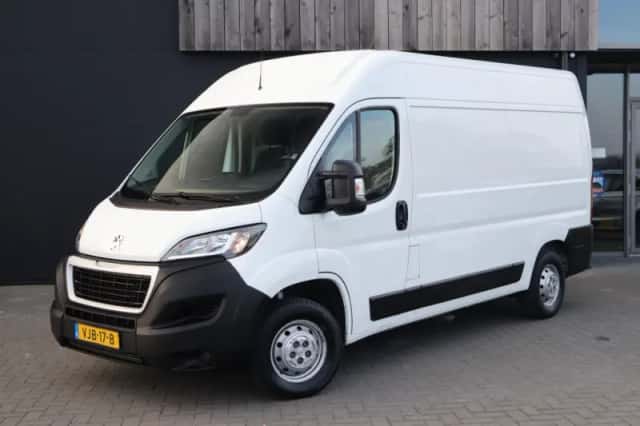 Peugeot Boxer (2020) thumbnail 1