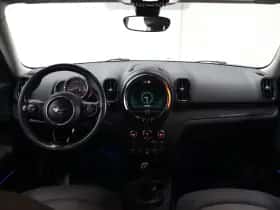 MINI Countryman thumbnail 2