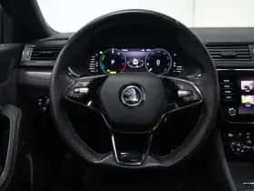 Škoda Superb thumbnail 20