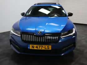 Škoda Superb thumbnail 5