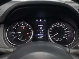 Nissan Qashqai thumbnail 18