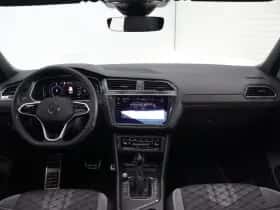 Volkswagen Tiguan (2021) thumbnail 2