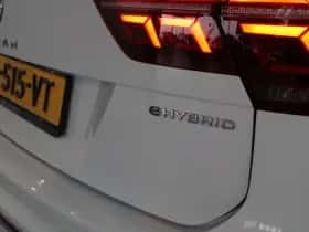 Volkswagen Tiguan (2021) thumbnail 20
