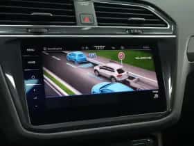 Volkswagen Tiguan thumbnail 33