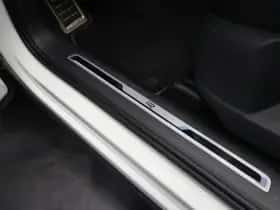Volkswagen Tiguan thumbnail 38