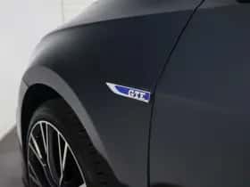 Volkswagen Golf thumbnail 14