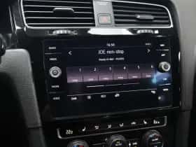 Volkswagen Golf thumbnail 22