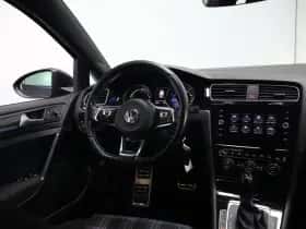 Volkswagen Golf thumbnail 29