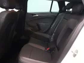 Opel Astra thumbnail 10