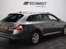 Škoda Superb thumbnail 3